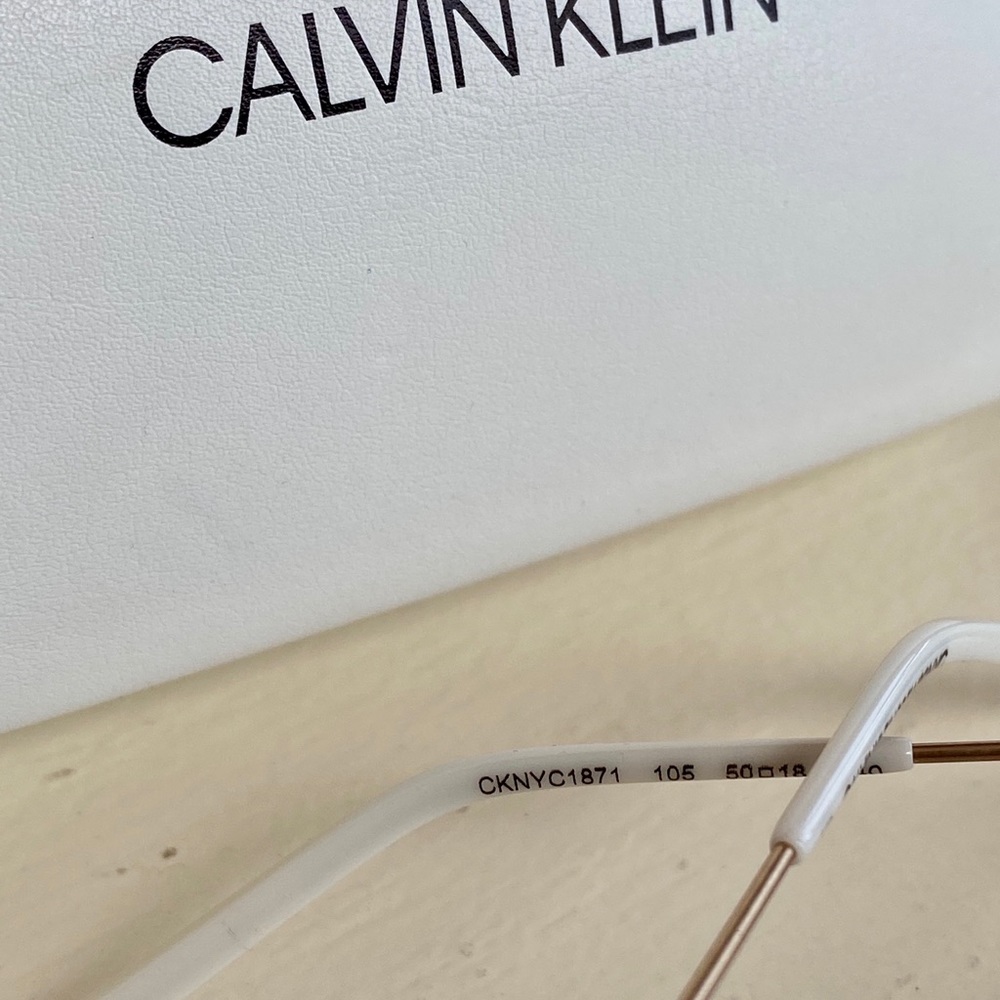 NEW! Calvin Klein frames - Picture 8 of 8